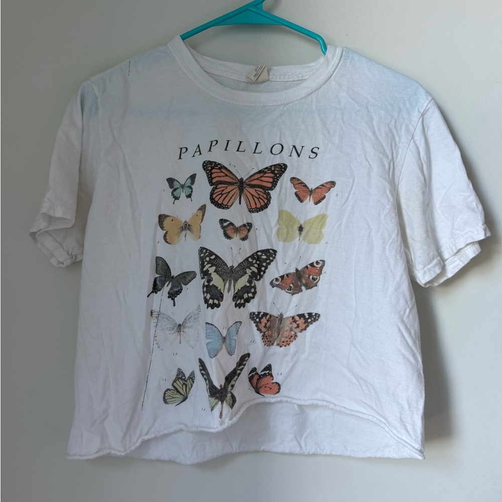 URBAN OUTFITTERS Tee